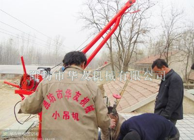 點擊查看詳細信息<br>標題：濰坊華友機械建筑小吊機 閱讀次數(shù)：5256