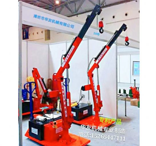 點(diǎn)擊查看詳細(xì)信息<br>標(biāo)題：移動(dòng)式小吊機(jī)(室內(nèi)外通用) 閱讀次數(shù)：3151